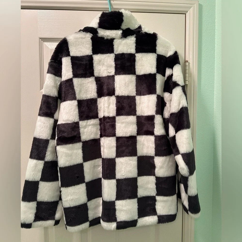 Vans Black and White Jacket - Picture 2 of 3